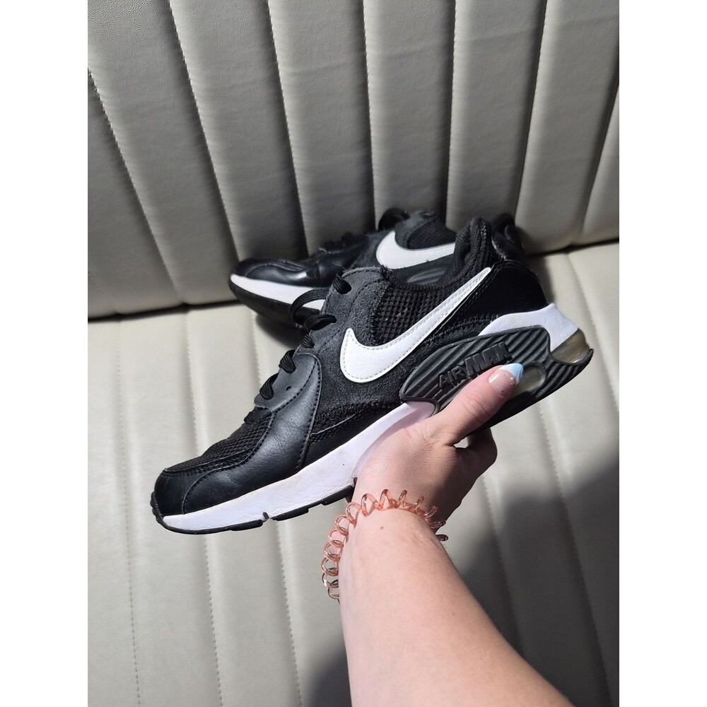Nike Men's Black and White Trainers